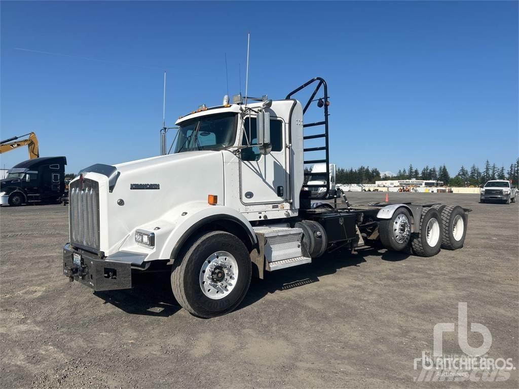 Kenworth T800 Chassis Cab trucks
