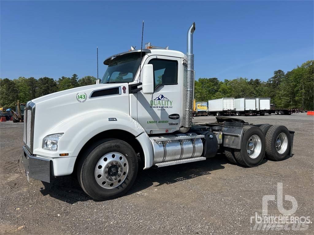 Kenworth T880 Prime Movers