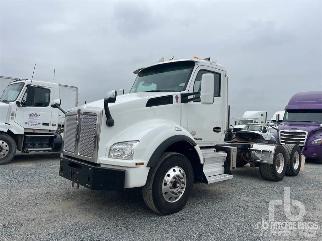 Kenworth T880 Prime Movers