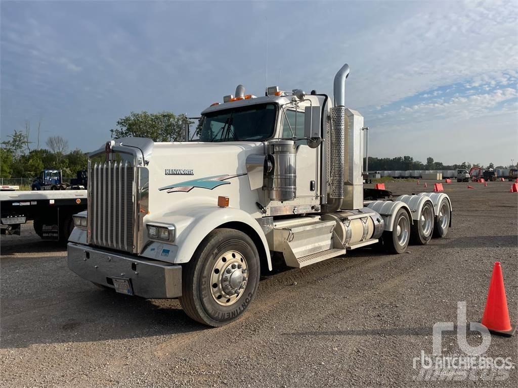 Kenworth W900 Prime Movers