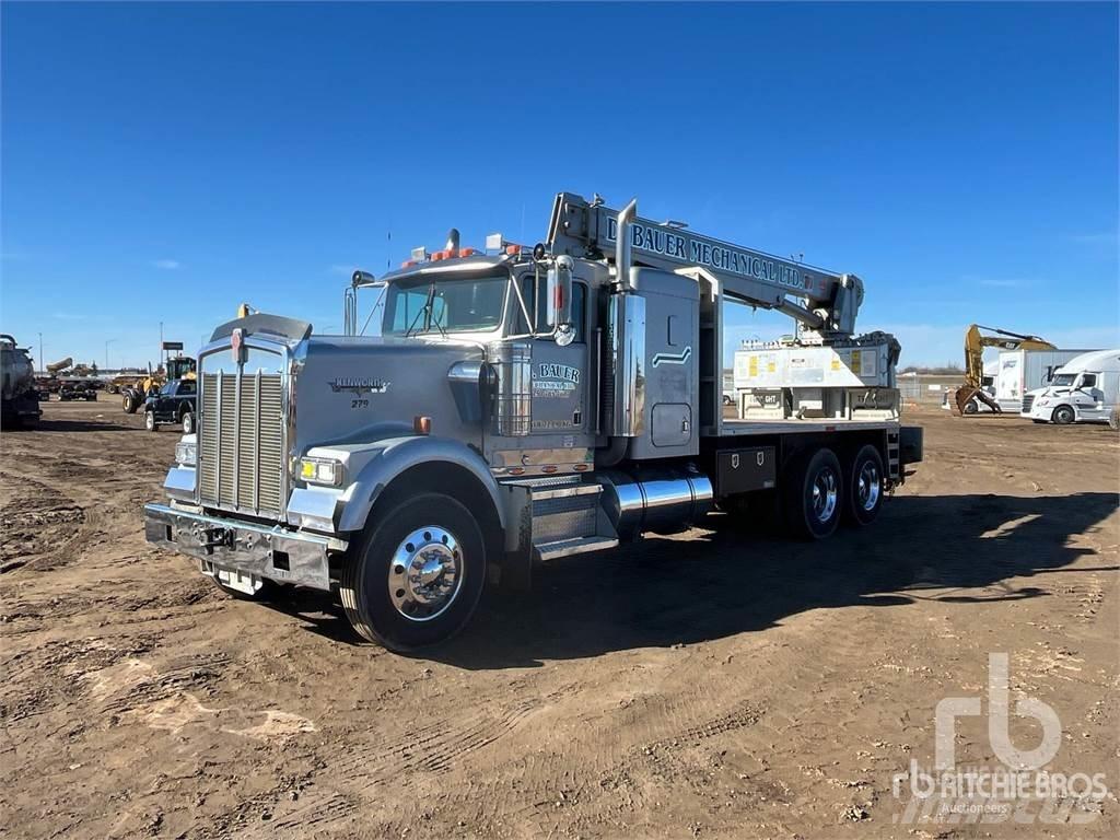 Kenworth W900 Truck mounted cranes