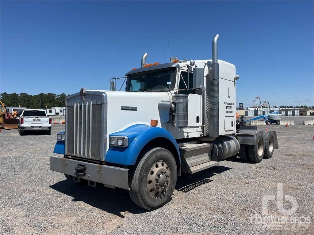 Kenworth W900L Prime Movers