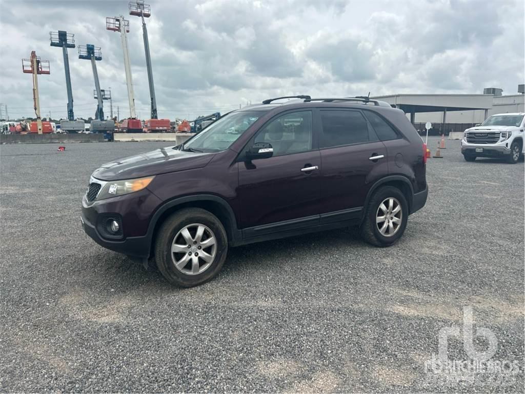 Kia SORENTO Cars