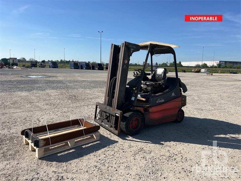 Linde E30 Electric forklift trucks