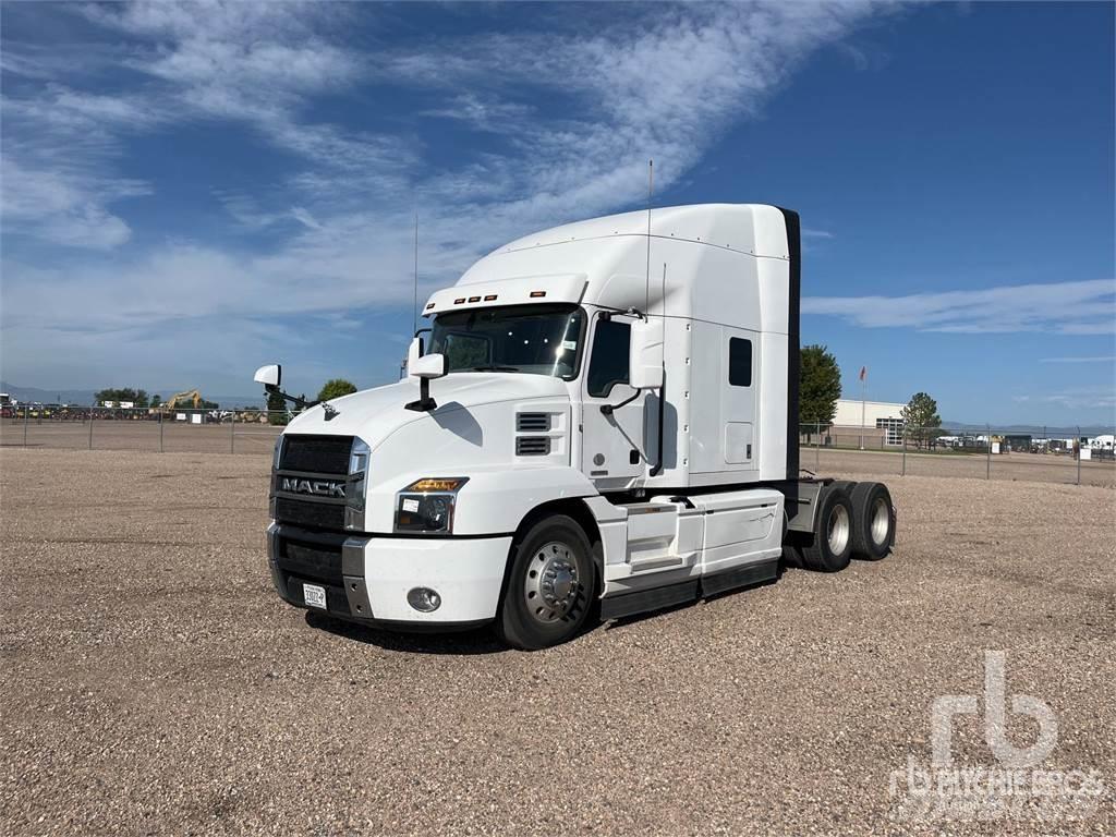 Mack ANTHEM Prime Movers