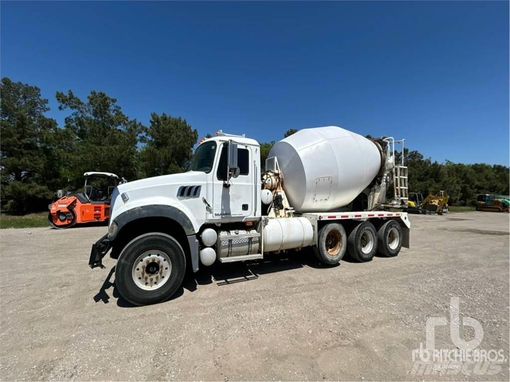 Mack CPT713 Concrete trucks