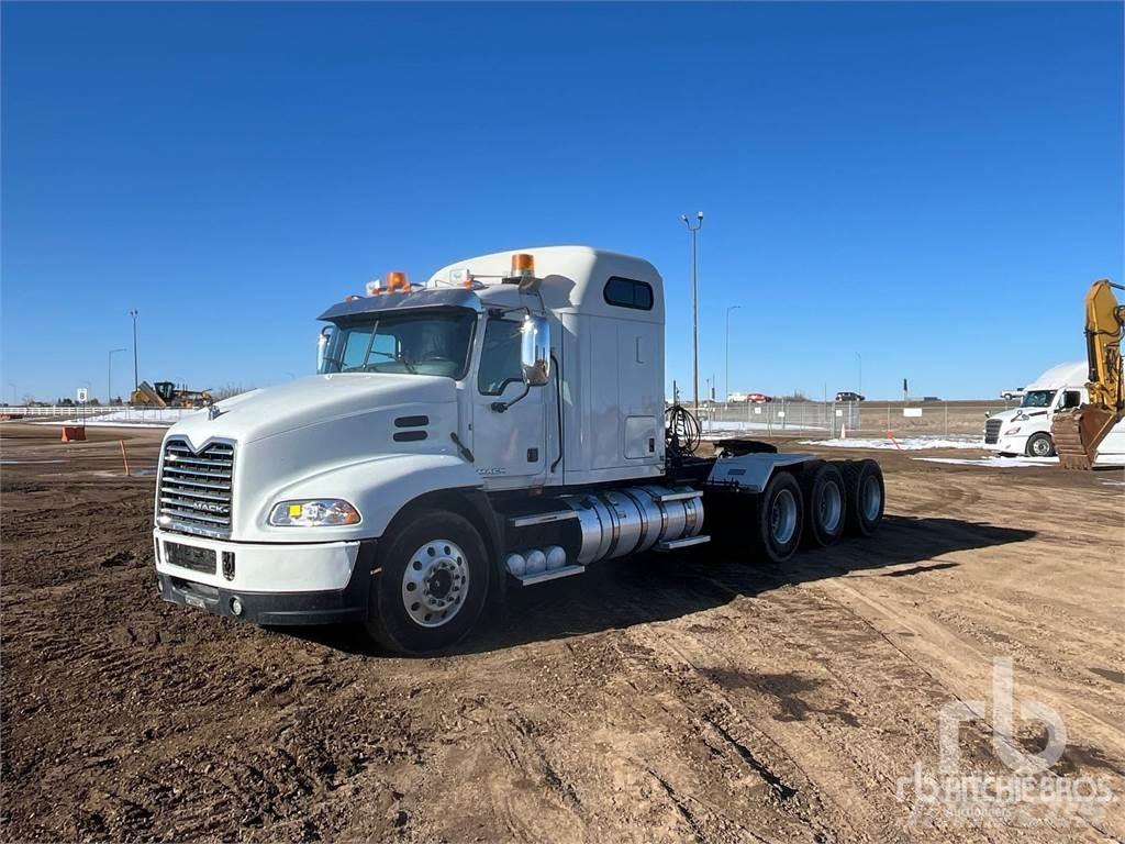Mack CXU614 Prime Movers