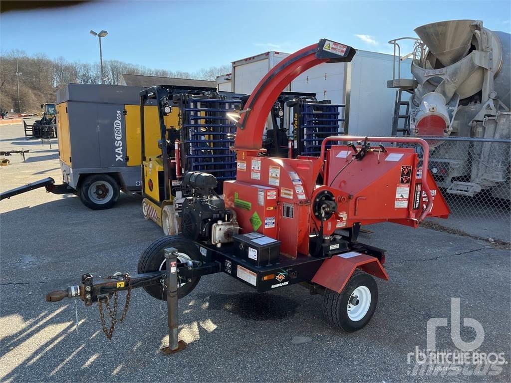 Morbark X7 Wood chippers