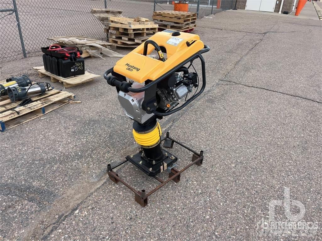 Mustang ML80E Plate compactors