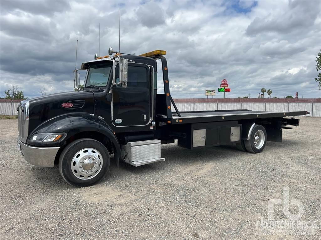 Peterbilt 330 Cabins and interior