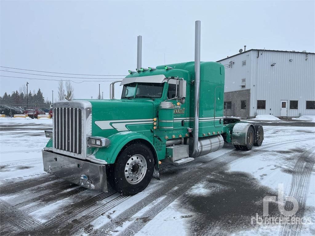 Peterbilt 389 Prime Movers