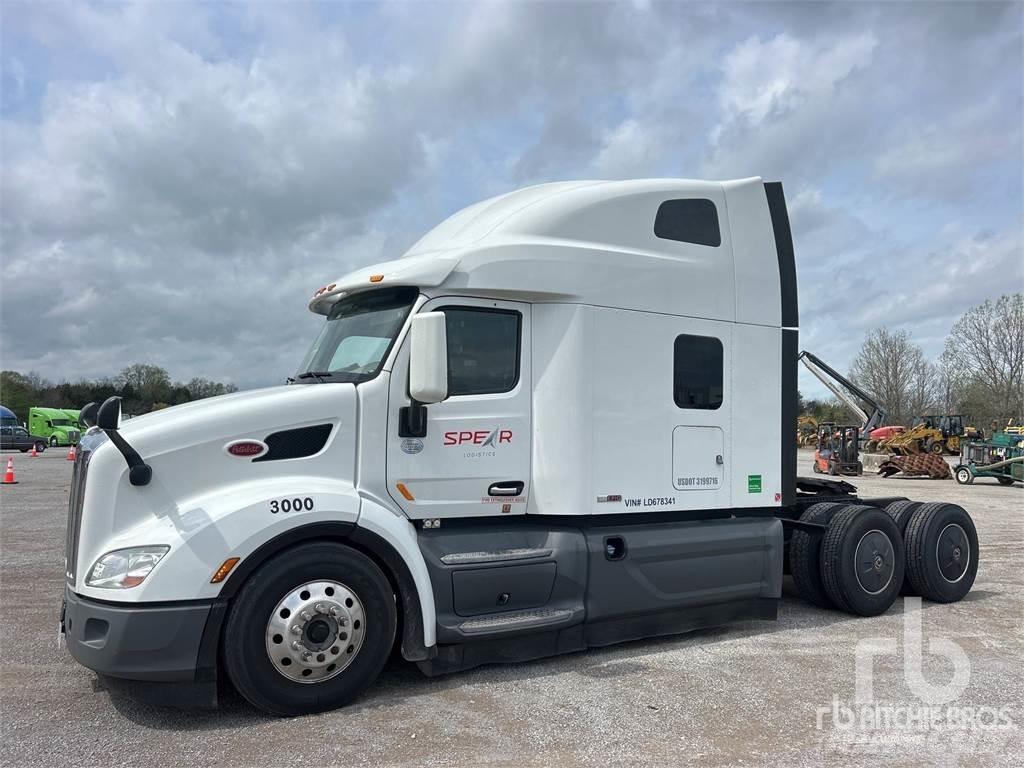 Peterbilt 579 Prime Movers