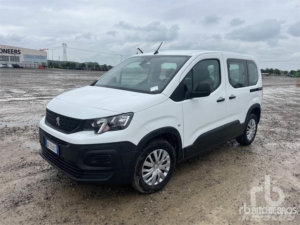 Peugeot RIFTER Cars