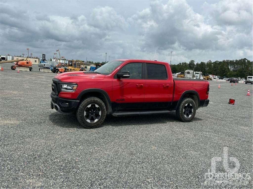 RAM 1500 Pick up/Dropside