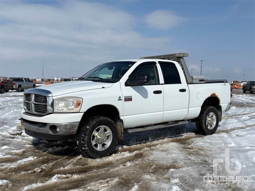 RAM 2500 Pick up/Dropside