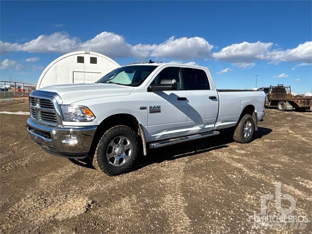 RAM 2500 Pick up/Dropside