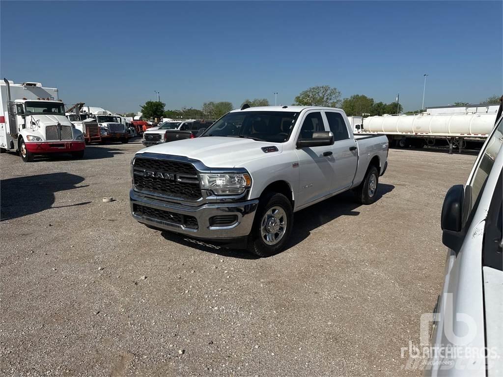 RAM 2500 Pick up/Dropside