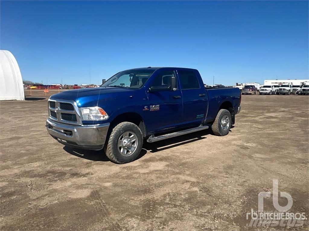 RAM 3500 Pick up/Dropside