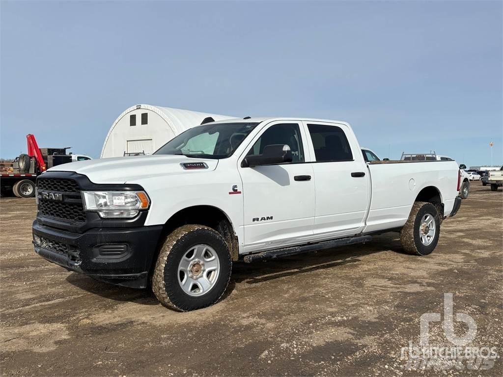 RAM 3500 Pick up/Dropside