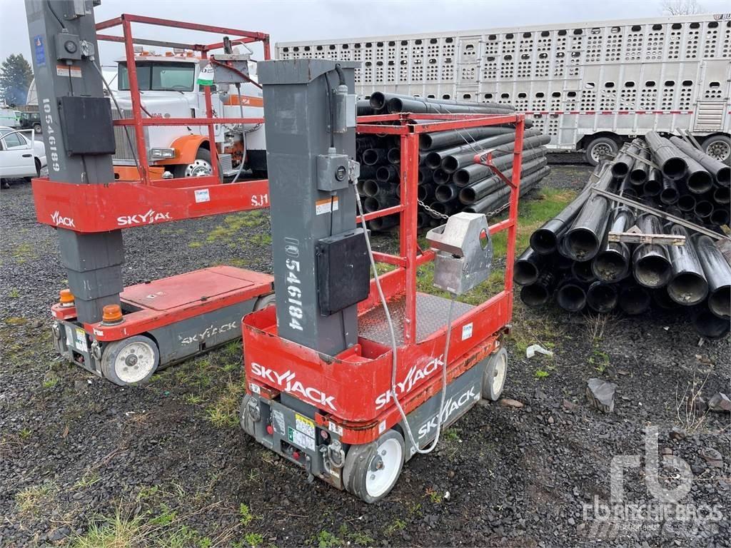 SkyJack SJ12 Articulated boom lifts