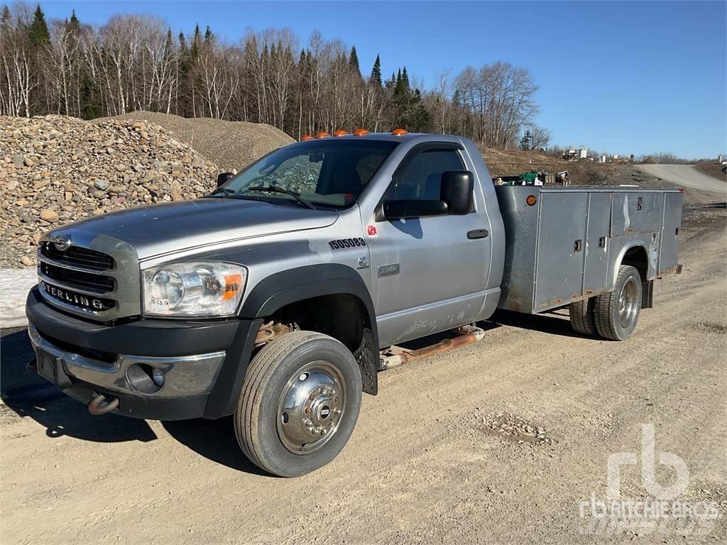 Sterling 5500 Municipal / general purpose vehicles