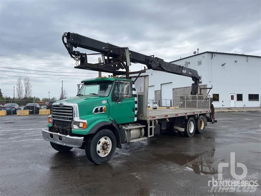 Sterling L7500 Truck mounted cranes