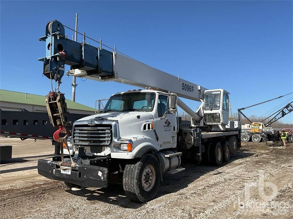 Sterling L9500 Truck mounted cranes
