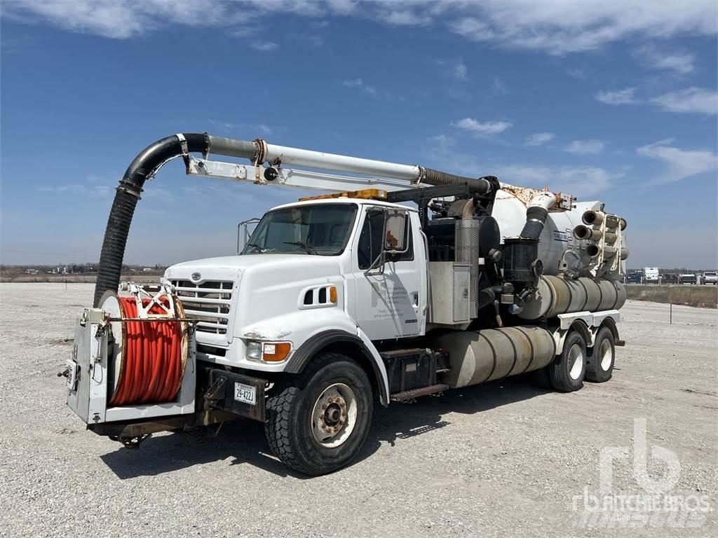 Sterling LT9500 Commercial vehicle