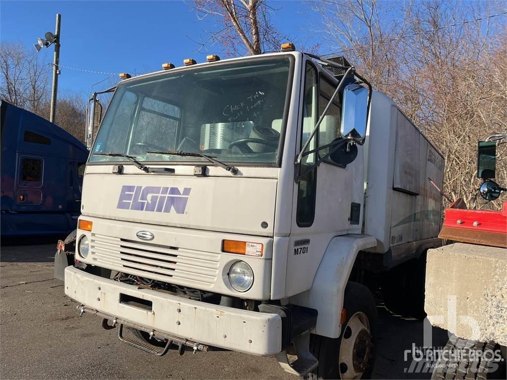 Sterling SC8000 Sweeper trucks