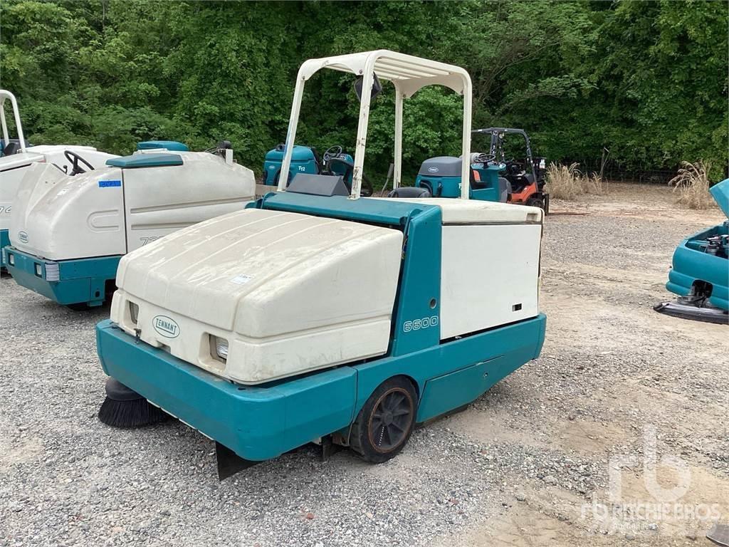 Tennant 6600 Sweepers