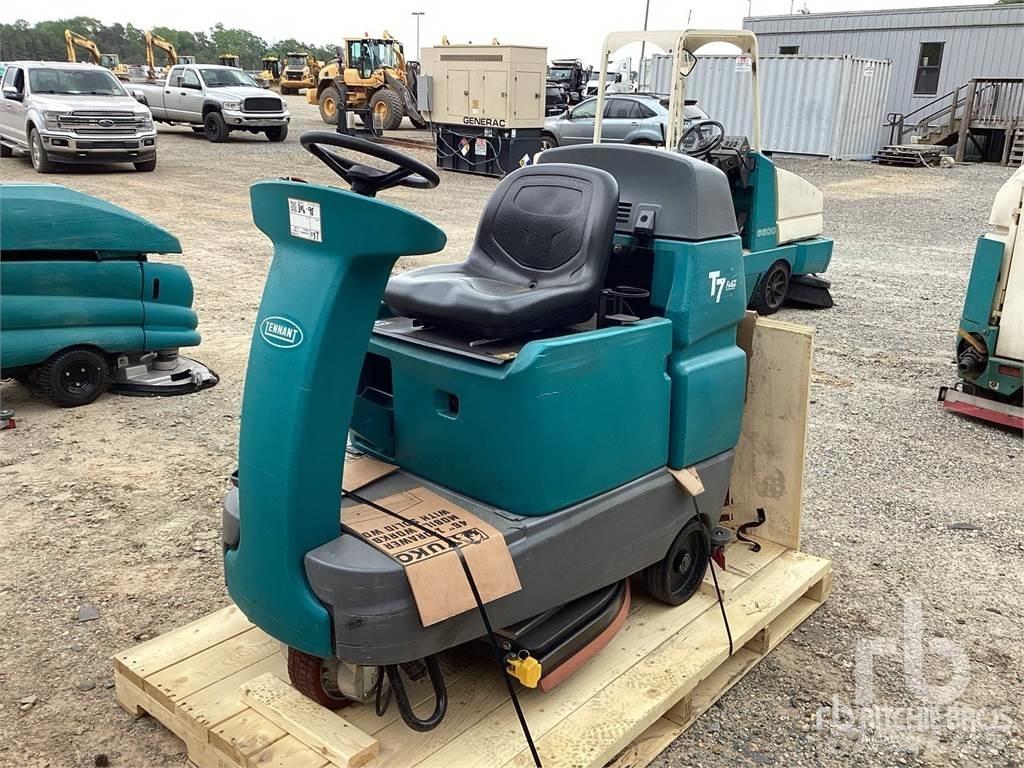 Tennant T7 Sweepers
