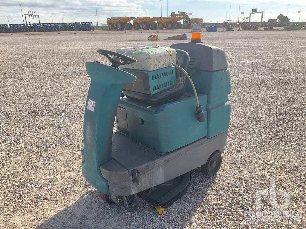 Tennant T7 Sweepers