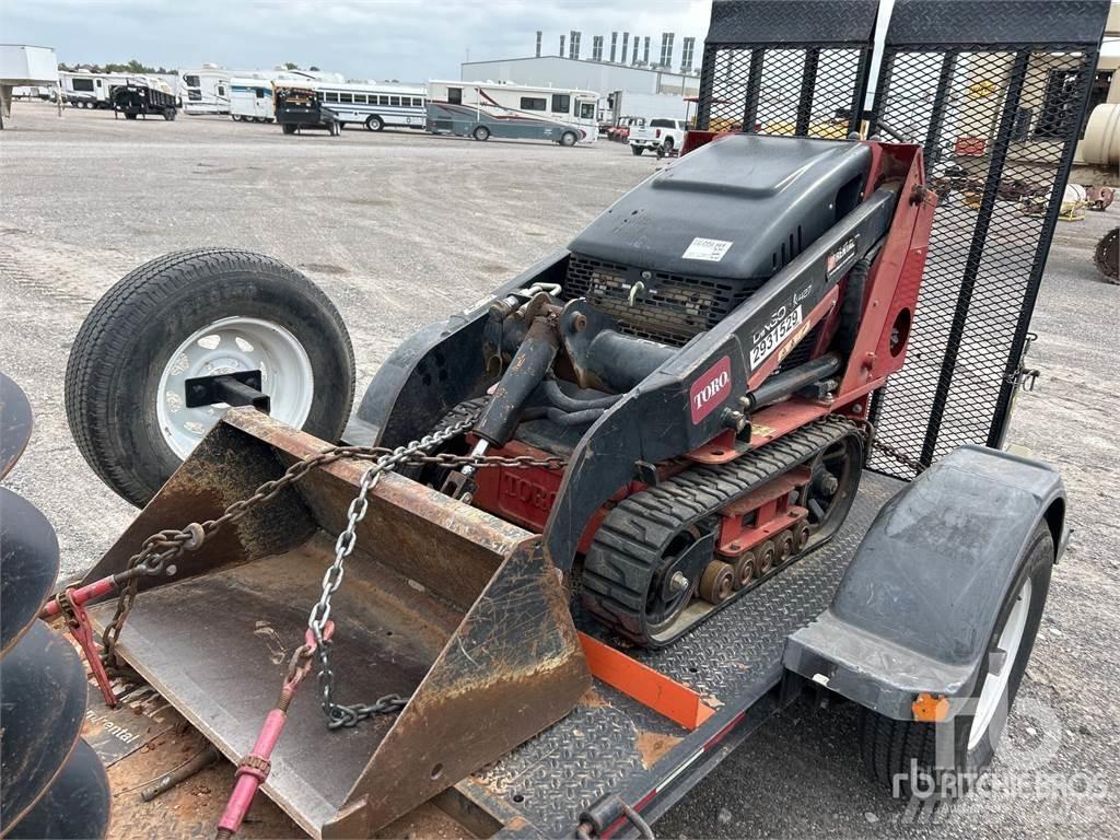 Toro TX427 Skid steer loaders