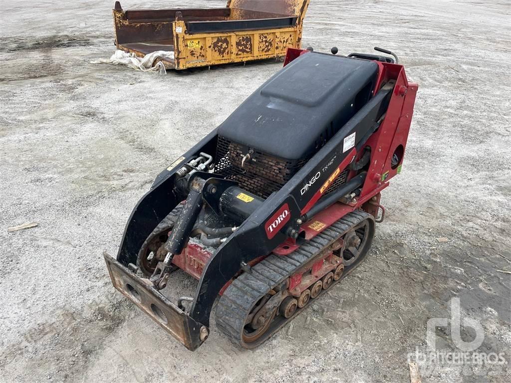 Toro TX427 Skid steer loaders