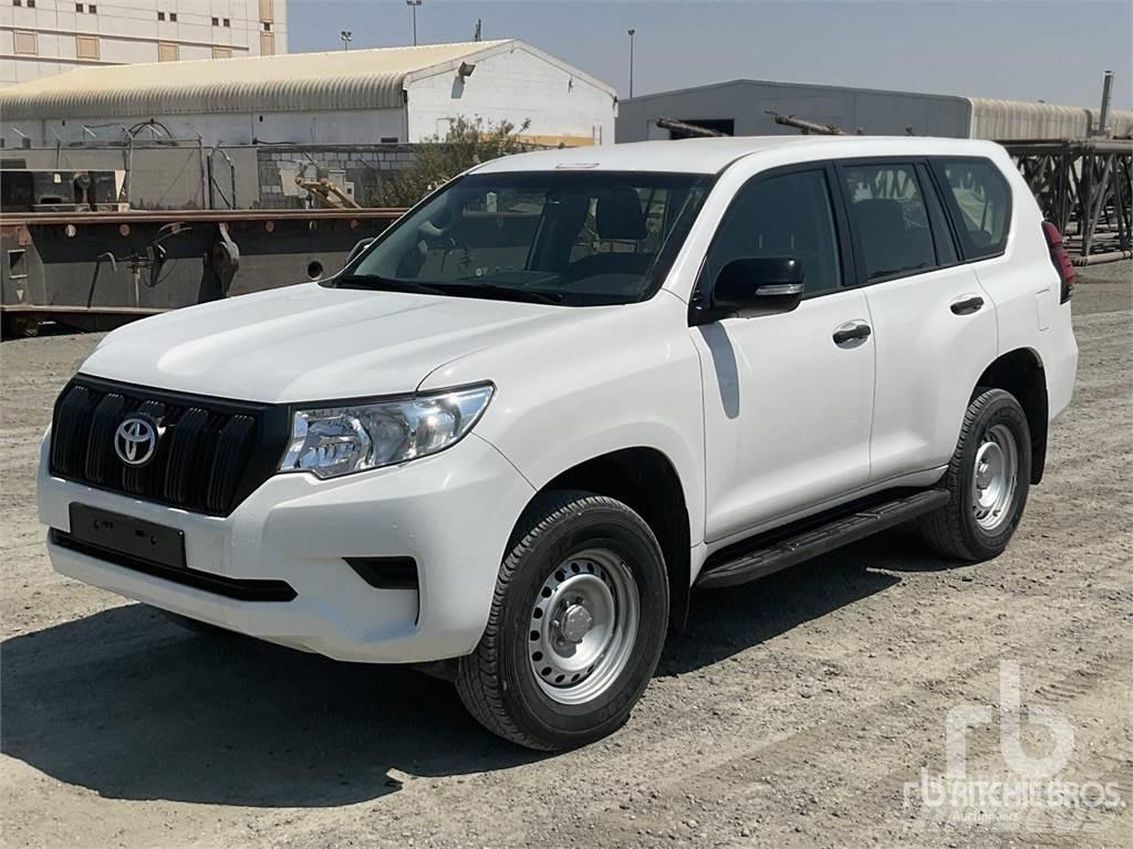 Toyota PRADO Pick up/Dropside