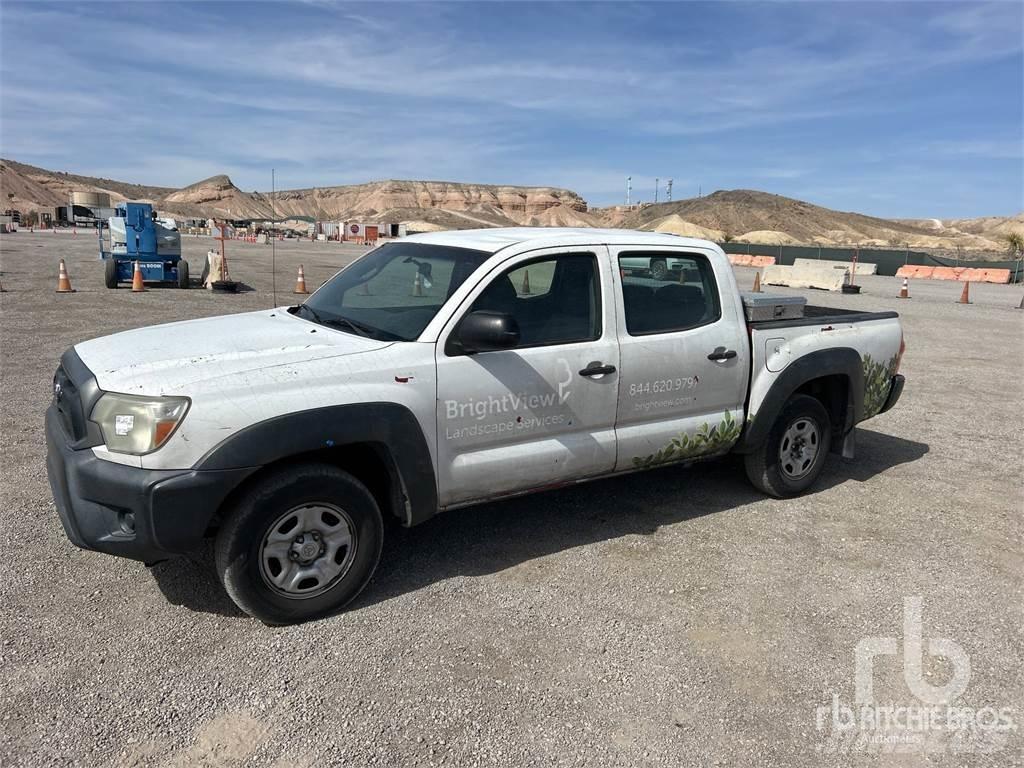Toyota TACOMA Pick up/Dropside