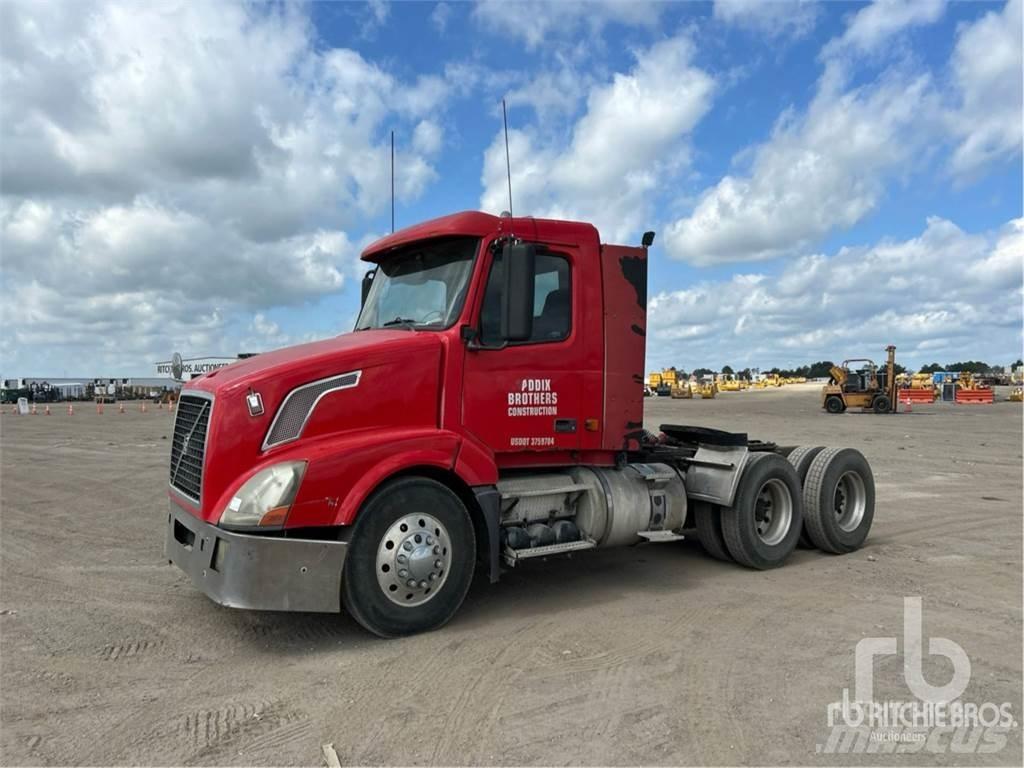 Volvo VNL300 Prime Movers