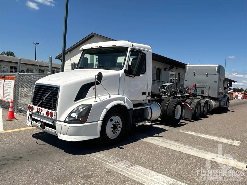 Volvo VNL300 Prime Movers
