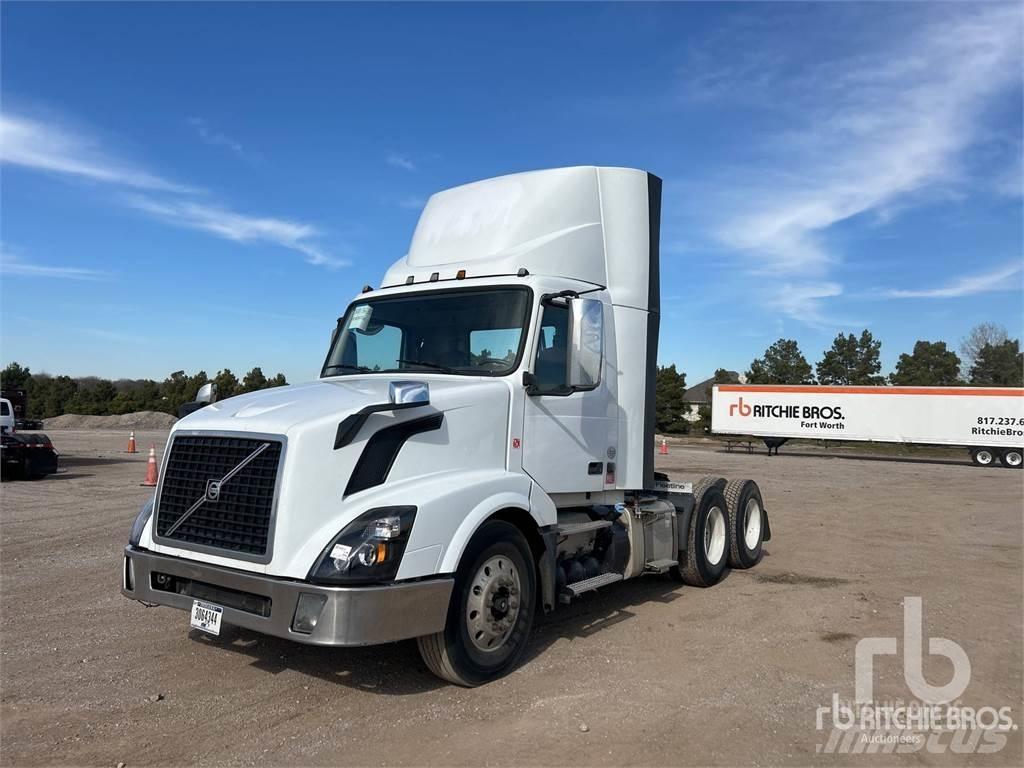 Volvo VNL300 Prime Movers