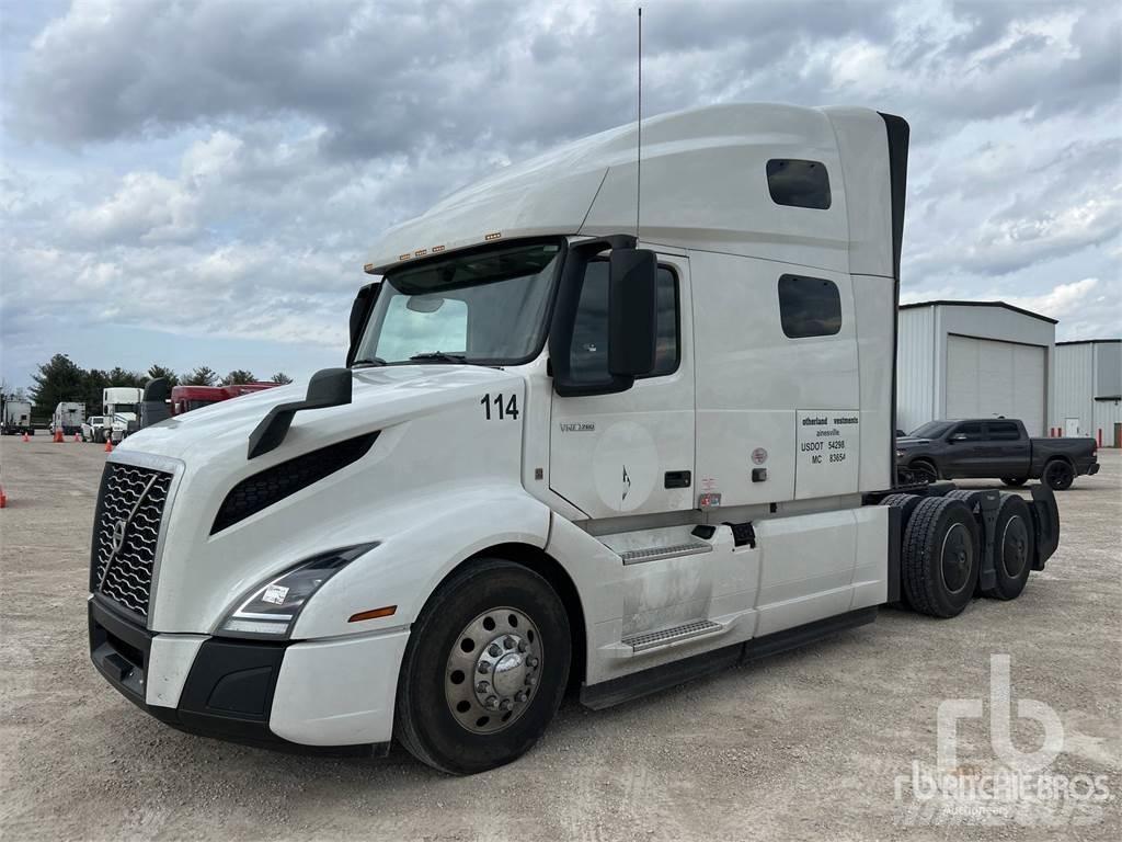 Volvo VNL760 Prime Movers