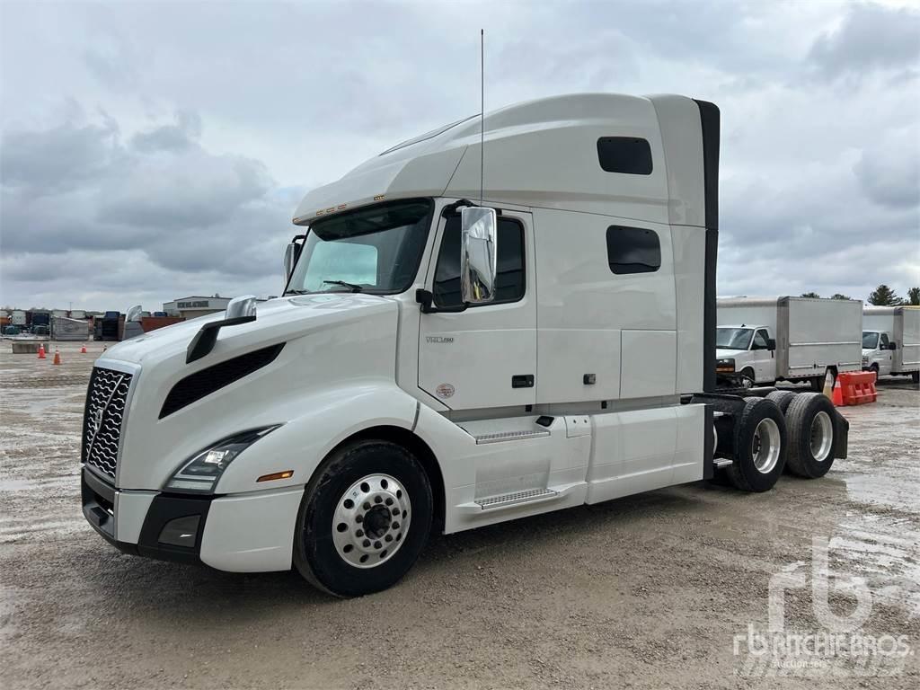 Volvo VNL760 Prime Movers