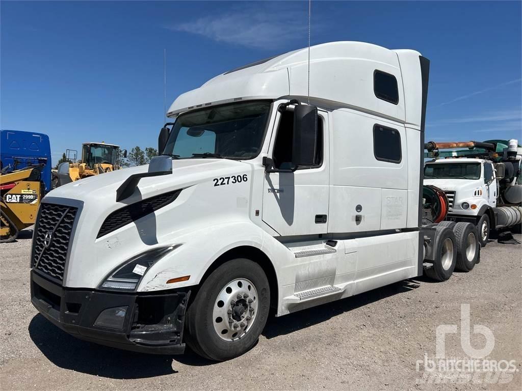 Volvo VNL860 Prime Movers