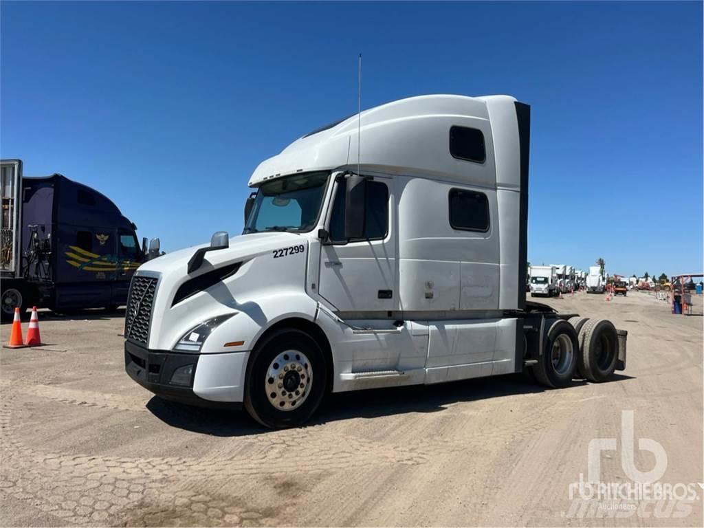 Volvo VNL860 Prime Movers