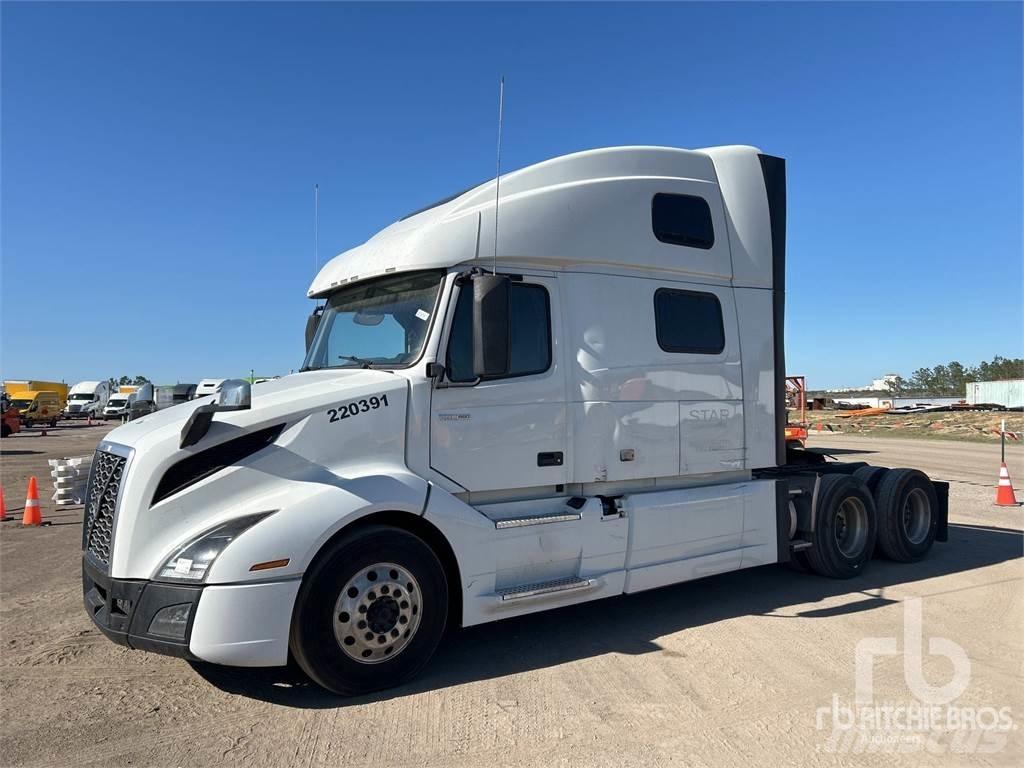Volvo VNL860 Prime Movers