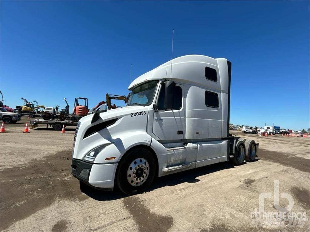 Volvo VNL860 Prime Movers