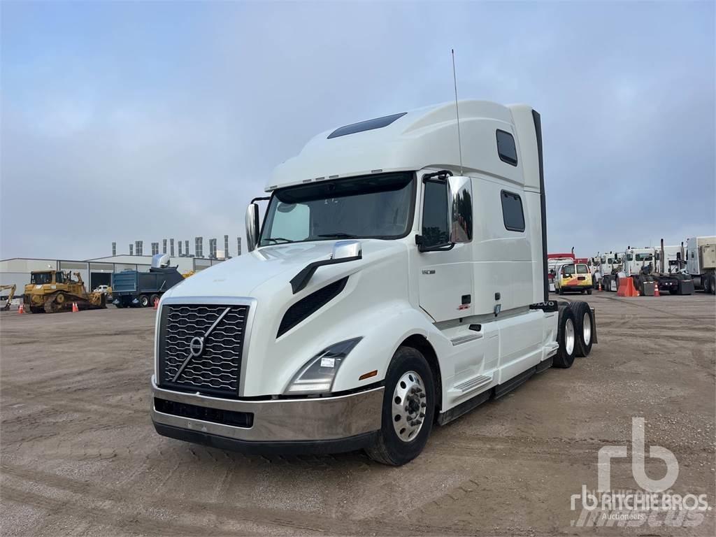 Volvo VNL860 Prime Movers