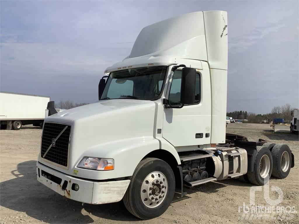 Volvo VNM Prime Movers