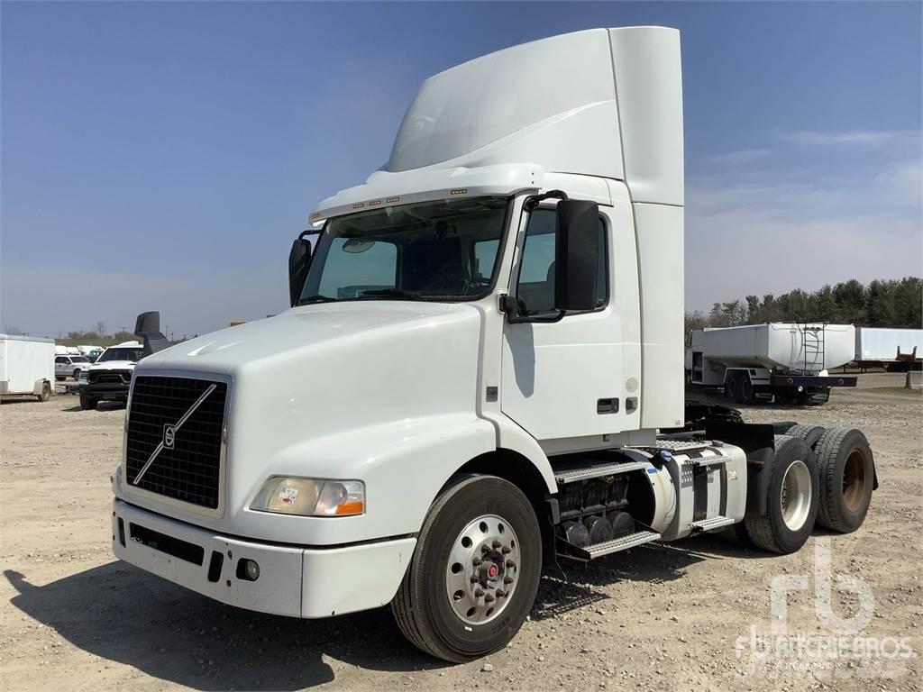Volvo VNM Prime Movers