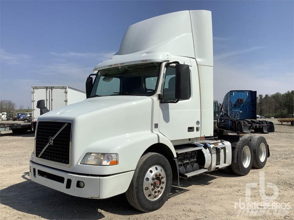 Volvo VNM Prime Movers