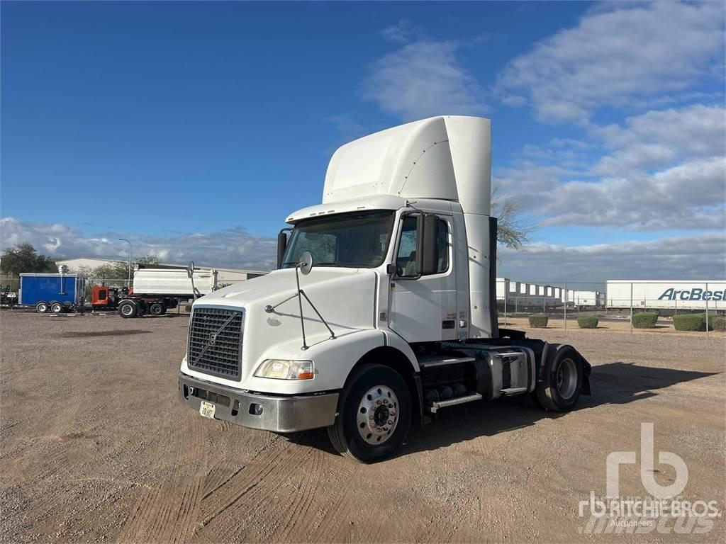 Volvo VNM Prime Movers